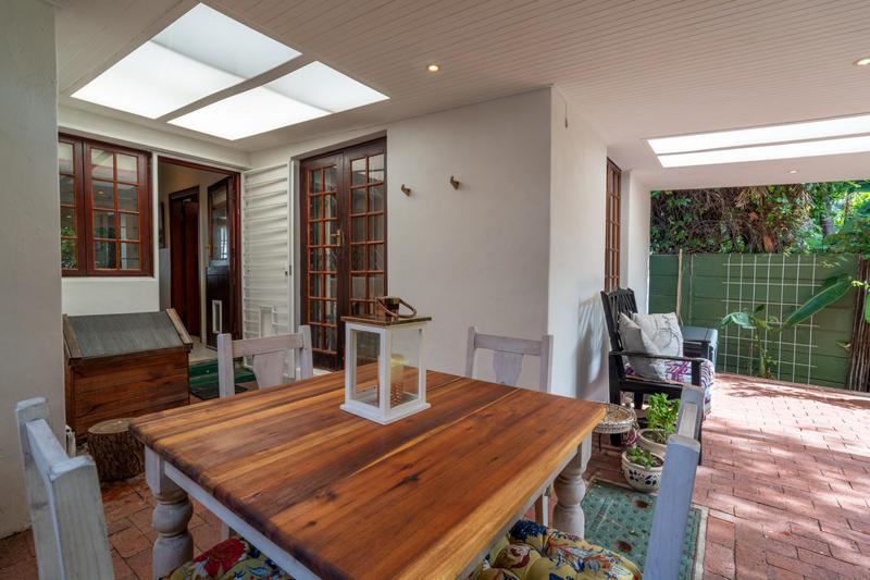 2 Bedroom Property for Sale in Harfield Village Western Cape